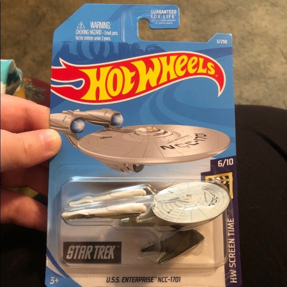 Hotwheels Star Trek USS Enterprise